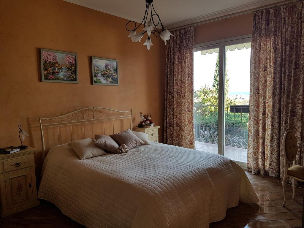 Villa Pineland Borghetto Santo Spirito Εξωτερικό φωτογραφία
