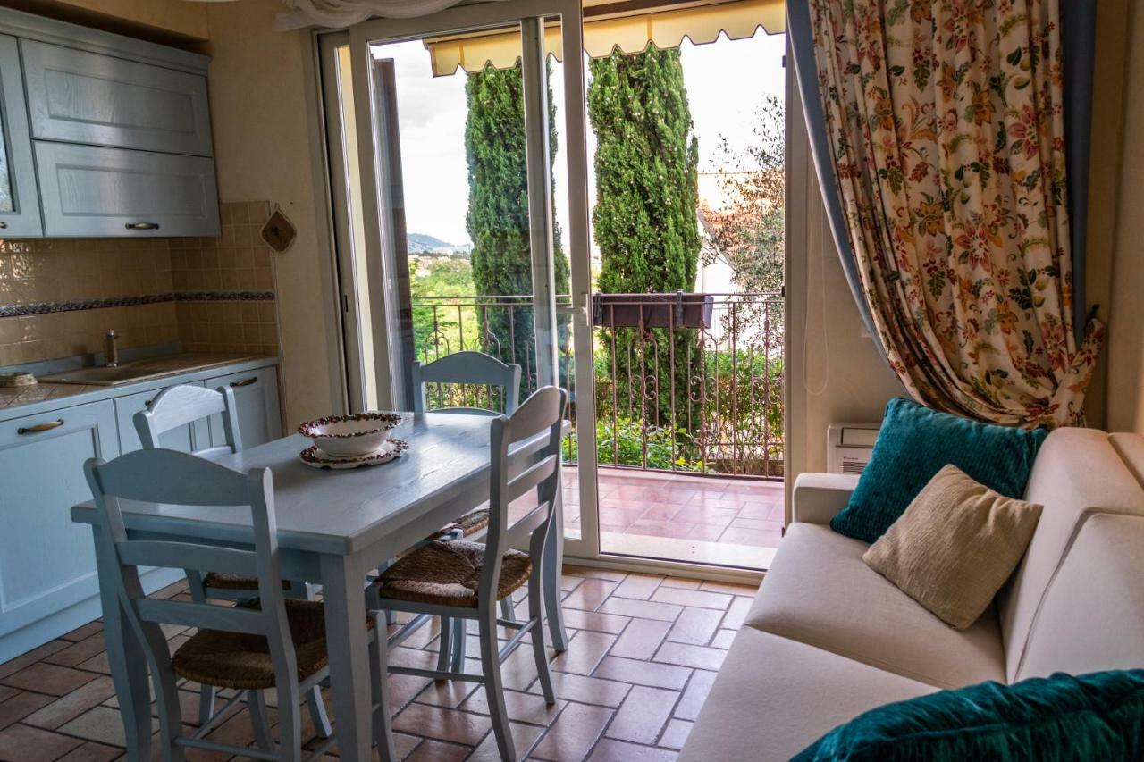 Villa Pineland Borghetto Santo Spirito Εξωτερικό φωτογραφία