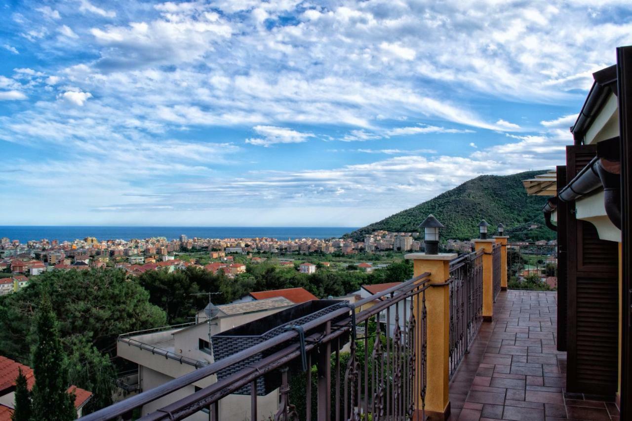 Villa Pineland Borghetto Santo Spirito Εξωτερικό φωτογραφία